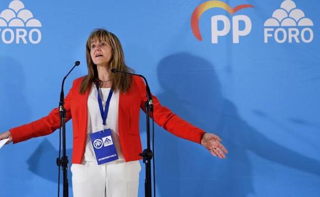 La derecha critica el uso «electoralista» del barómetro del CIS por parte del PSOE