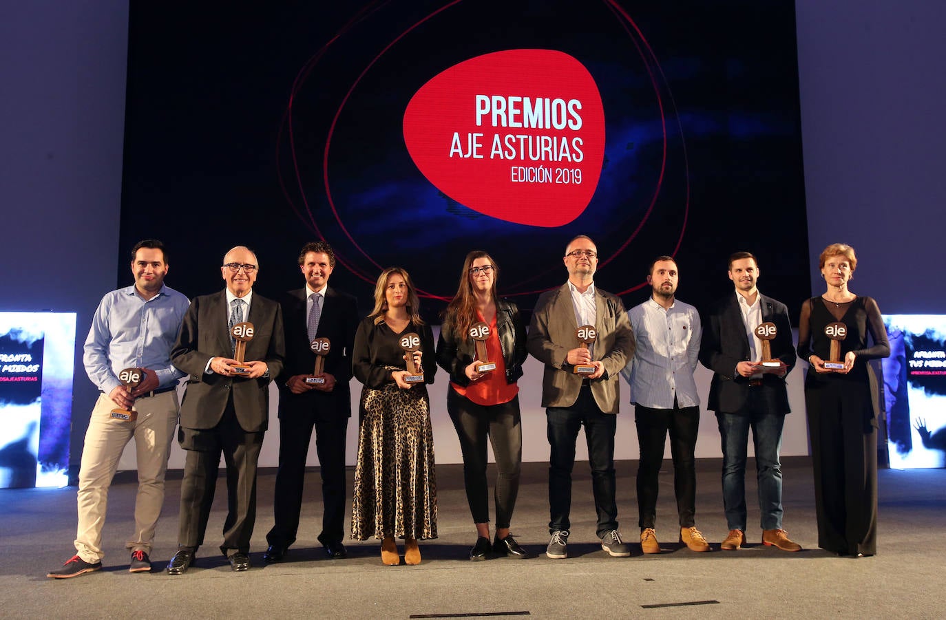 Premios AJE Asturias | Jóvenes y no tanto, con premio