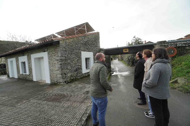 Bustio estrena una casa del pueblo autosuficiente