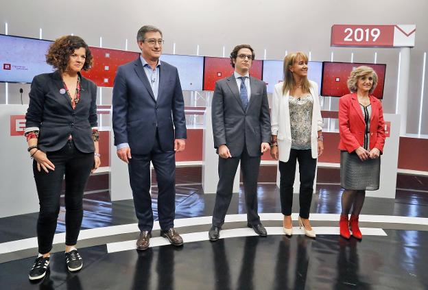 El optimismo del PSOE choca con la visión catastrofista de Asturias del resto de partidos