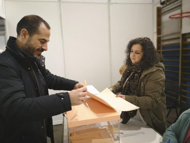 El PSOE gana en los tres concejos de la comarca del Nora seguido por el PP