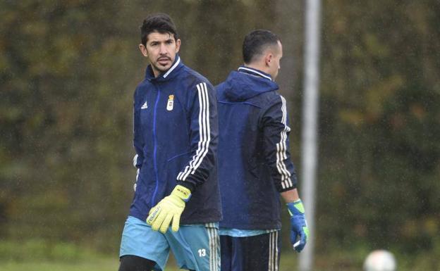 Real Oviedo | Champagne: «Ganar siempre es importante y más un clásico»