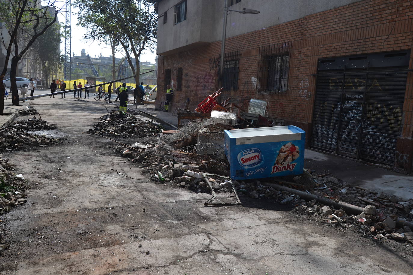 Incendios y saqueos en hoteles y restaurantes de Lucio Torre en Chile