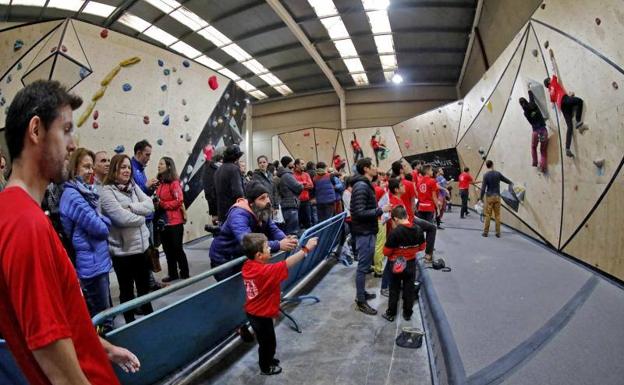 Arranca la Copa de Asturias de Escalada en boulder 2019