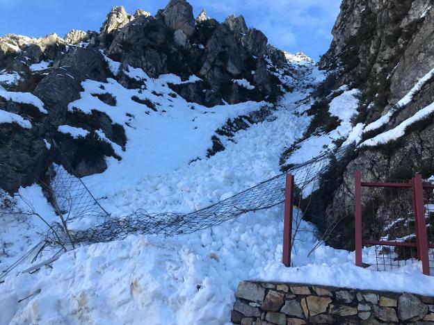 Urgen un plan anti-aludes a una semana de que abra la estación de San Isidro