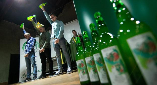 Jeison Franco gana la montera picona de oro del escanciado