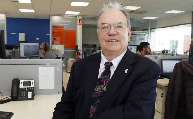 «Uno de los retos de la web es garantizar la accesibilidad sin sesgos culturales o tecnológicos»