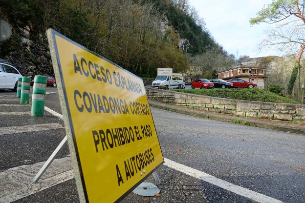 «Las obras eran necesarias y avanzan a buen ritmo», dice el abad de Covadonga