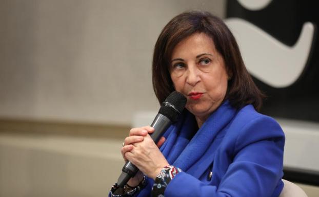 Margarita Robles sustituirá a Borrell como ministra de Exteriores