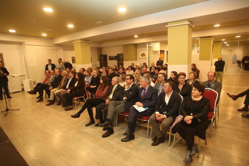 Entrega de premios de la Ucayc a los 'mejores embajadores' de Avilés