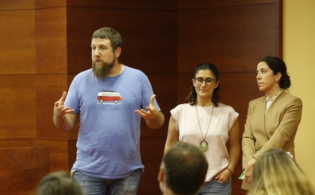 «A veces solo damos medicación y el paciente sale por la puerta pensando que hemos hecho algo»