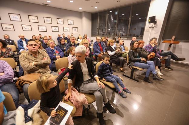 El Restaurante Gunea y la psicóloga Laura Martínez, premios Iniciativa Empresarial en Castrillón