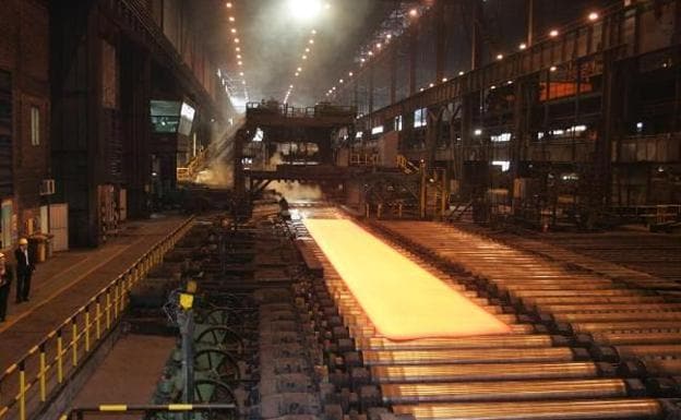 El fin del conflicto en Arcelor despeja el camino para arrancar el horno alto 'B'