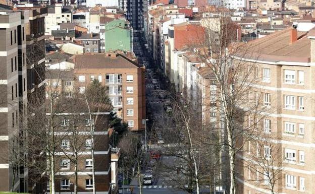 La Policía investiga si el agresor sexual de El Llano está detrás de otros dos ataques