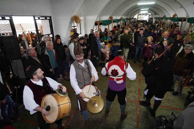 La faba se recupera en Colunga, con más de ochocientos kilos a la venta