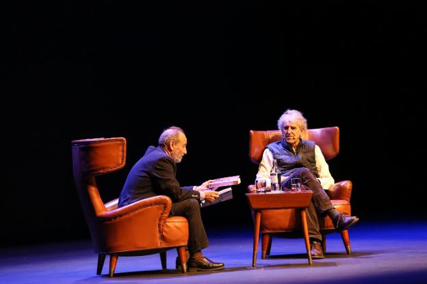 «El origen de la vida no fue simple»