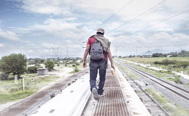 Dos muros invisibles y una realidad paralela entre España y México