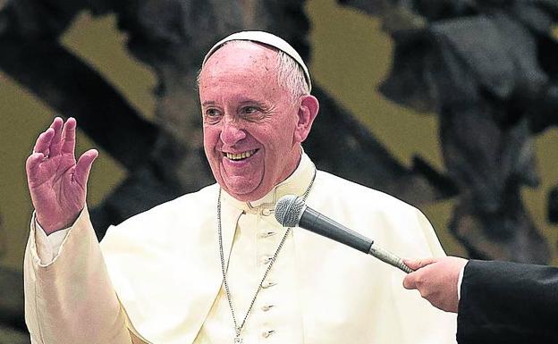 El Papa acaba con el secreto pontificio sobre la pederastia