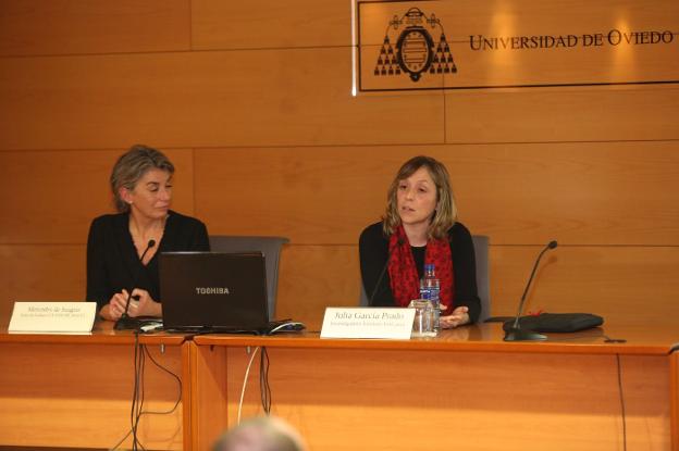 «Hemos cronificado el VIH pero el objetivo es conseguir la cura»