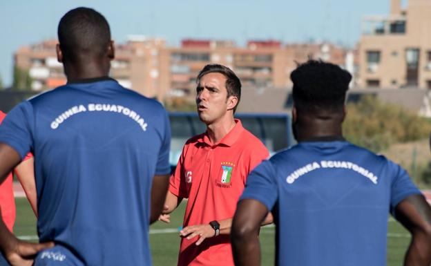 El gijonés Dani Guindos se incorpora al Mónaco como ayudante de Robert Moreno