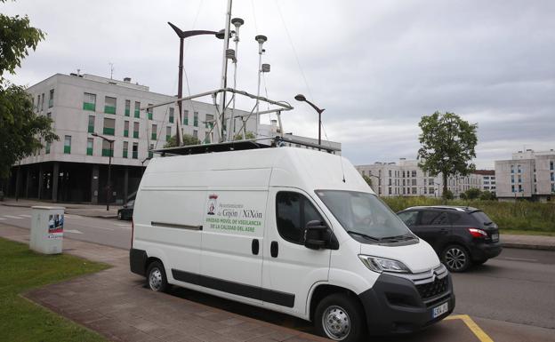 La Federación de Asociaciones de Vecinos pide activar el protocolo anticontaminación en Gijón