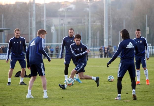 Real Oviedo | Mossa y Lolo opositan al once