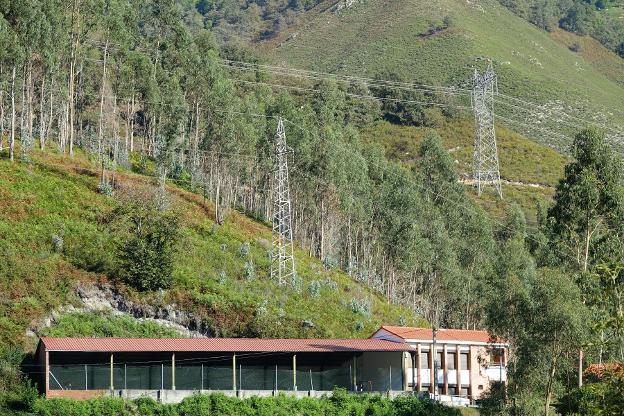 Peñamellera Alta ingresará 195.000 euros con la nueva tasa a las eléctricas