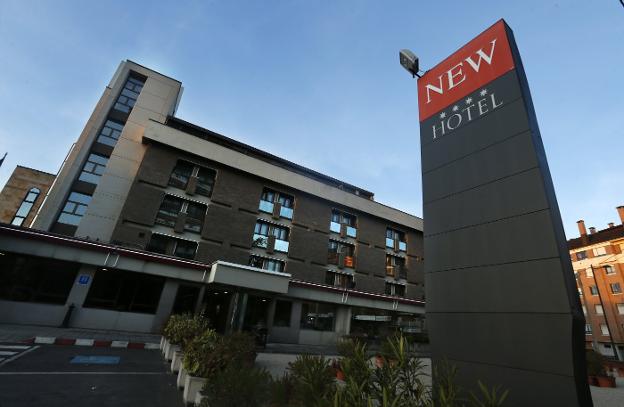 «El Cristo necesita dotaciones» como la residencia de La Gruta, dice Canteli