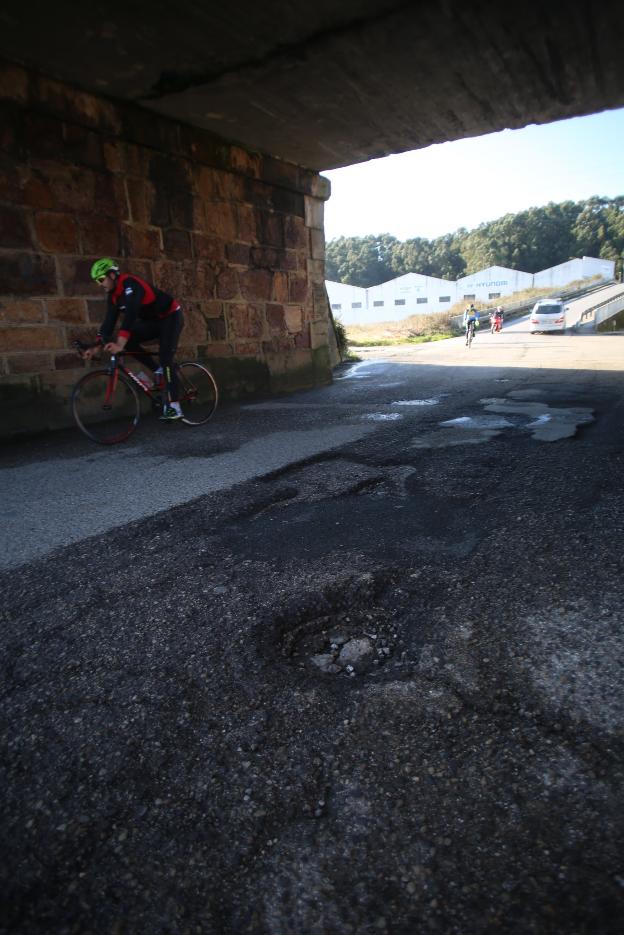 El Ayuntamiento de Avilés asfaltará calles en la ría, El Pozón, Bustiello y La Magdalena