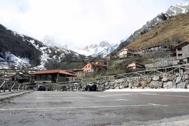 «Ya es hora de poder 'vivaquear' en Las Ubiñas», celebran los montañeros