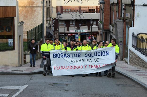 «Queremos cobrar lo que nos deben y saber si la planta de purines tiene futuro»