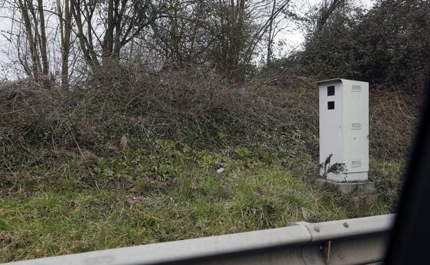 La Unión de Consumidores denunciará a la DGT por presunta prevaricación en el radar de La Bolgachina, en Oviedo