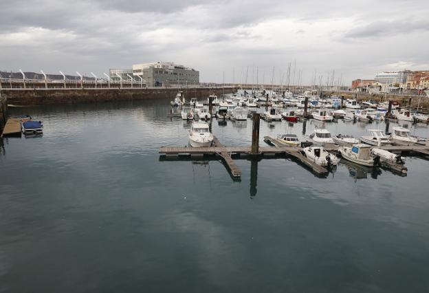 Deportes baraja espacios entre el Puerto Deportivo y El Arbeyal para practicar el piragüismo