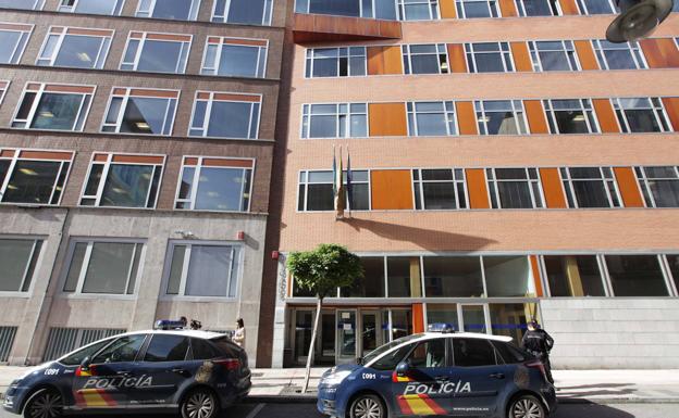 Se enfrenta a cuatro años de cárcel y 18.000 euros de multa por un delito continuado de obtrucción a la justicia