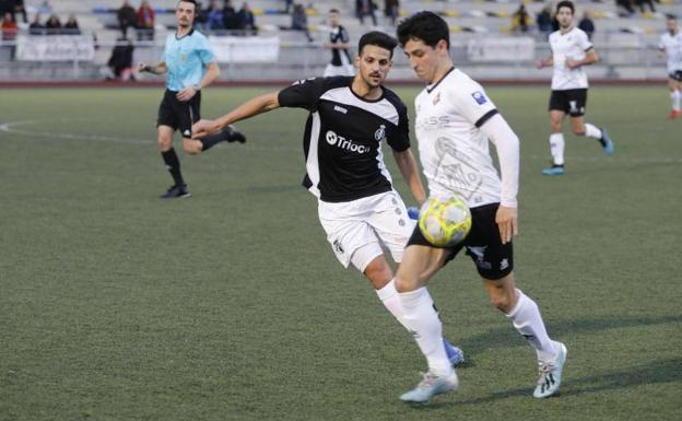 El Real Avilés acaba goleado en Mieres (4-1)