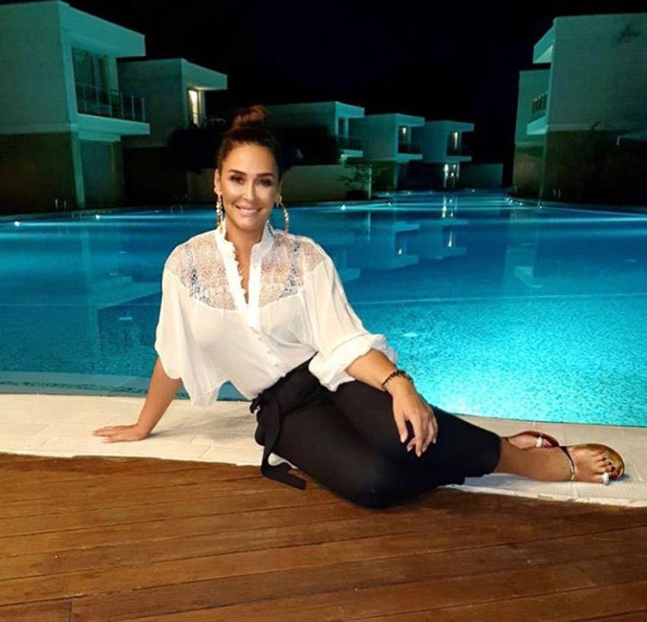 16 looks con camisa blanca que nunca pasarán de moda