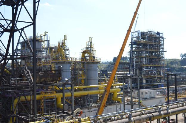 El Gobierno negocia con la UE la aprobación del estatuto para la industria electrointensiva