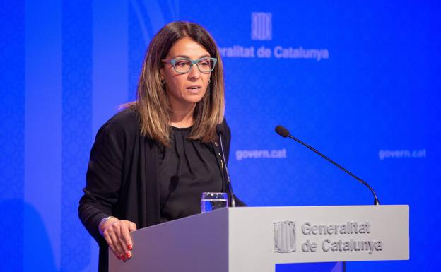 El Govern denuncia la «intromisión» de la JEC tras ordenar la retirada del escaño a Torra