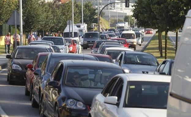 La nueva ordenanza de Gijón, concebida para quitarle al coche su protagonismo