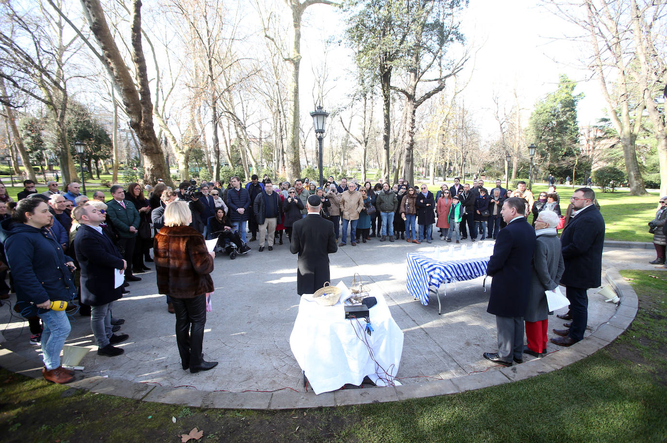 En memoria del Holocausto: «Hoy es un día de dolor»