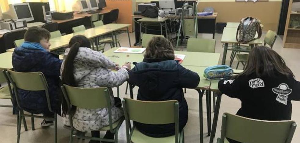 Las familias asturianas gastan 262 euros al año en educación, tres veces menos que Madrid