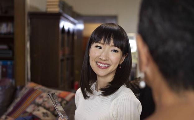 El método Marie Kondo o cómo colocar la ropa y no morir en el intento