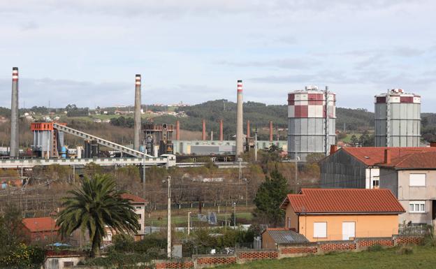 Los grupos de la Junta rechazan la petición de Podemos de paralizar el plan de las baterías de cok en Avilés