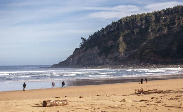 Asturias estrena febrero con un veranillo en pleno invierno