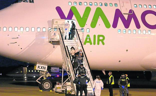 El asturiano repatriado de Wuhan ingresa en el Gómez Ulla sin síntomas de coronavirus