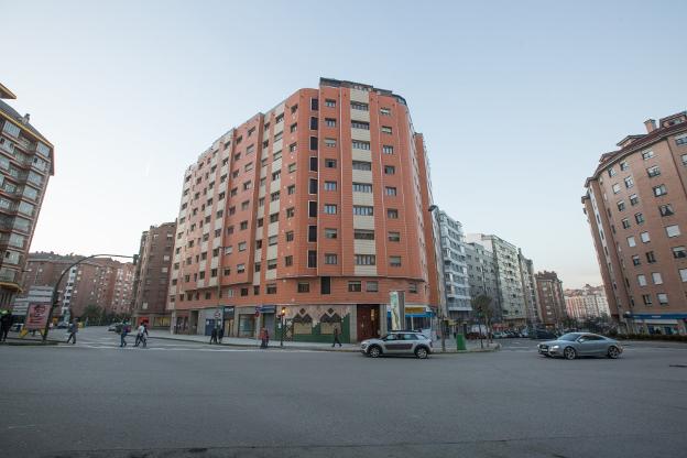 Herida leve una menor al ser atropellada cuando cruzaba un paso de peatones