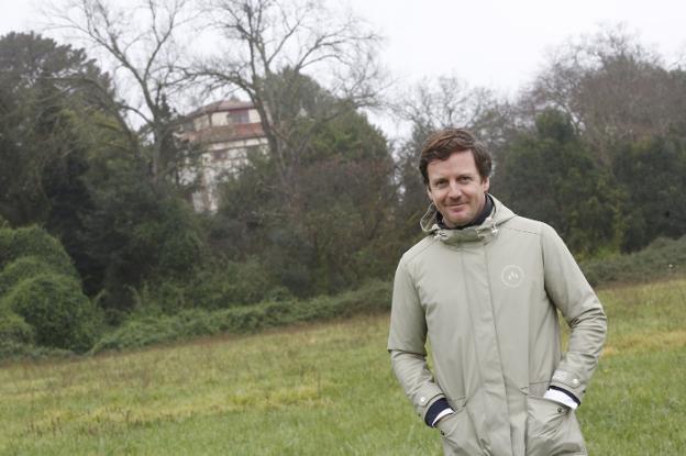 El autor de 'El heredero' vuelve a casa