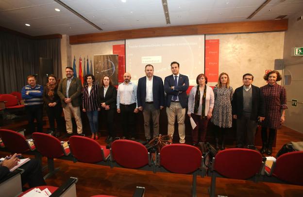 El Principado quiere que las industrias sean «el principio y el fin» de los residuos