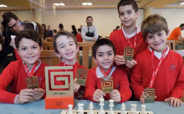 Éxito del Codema en los Juegos Escolares de ajedrez