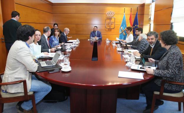 El Principado advierte de que el impago del IVA podría ocasionar «tensiones de tesorería» en este ejercicio